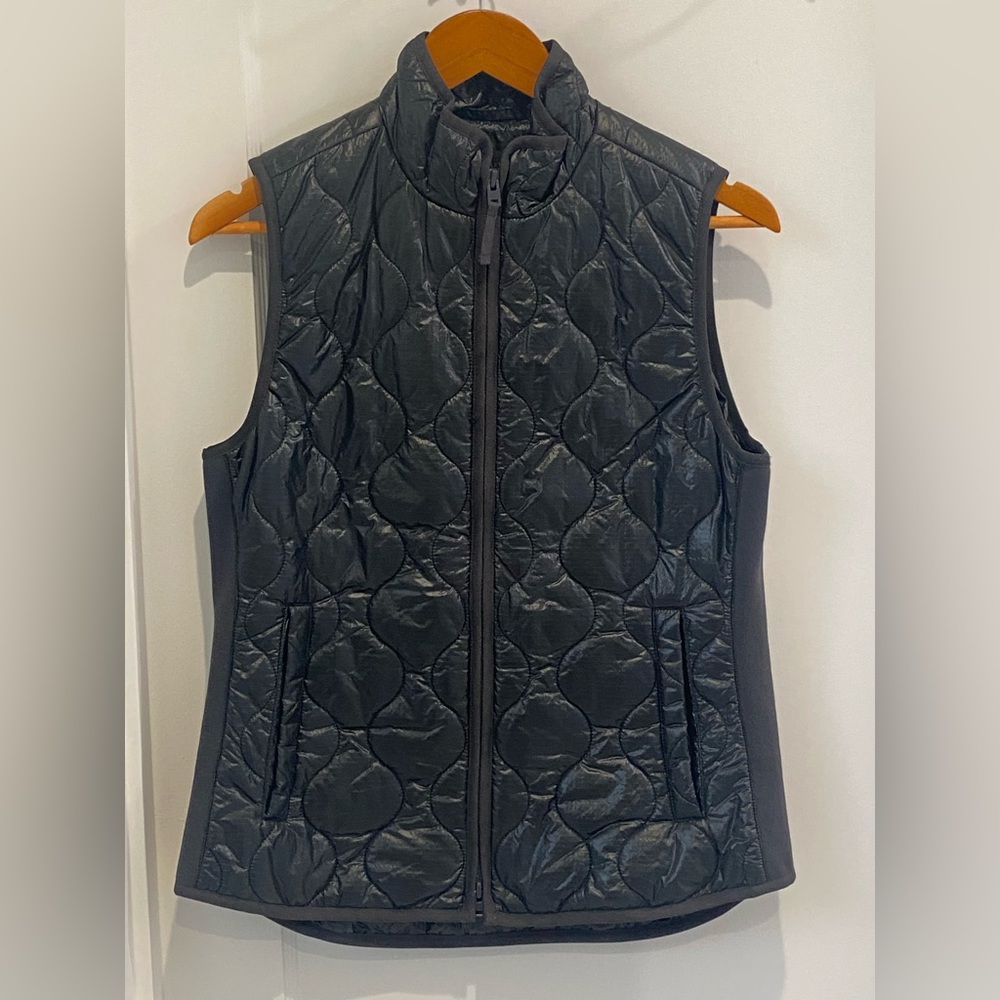Jcrew quilred best black size small